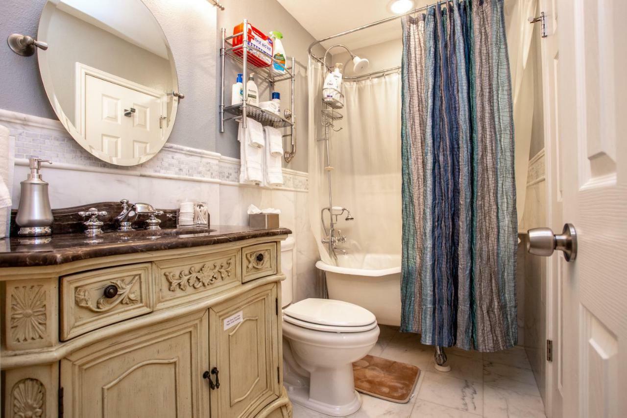 Comfortable, Family And Business Friendly 2Bd/2Ba House In North Austin Exterior photo
