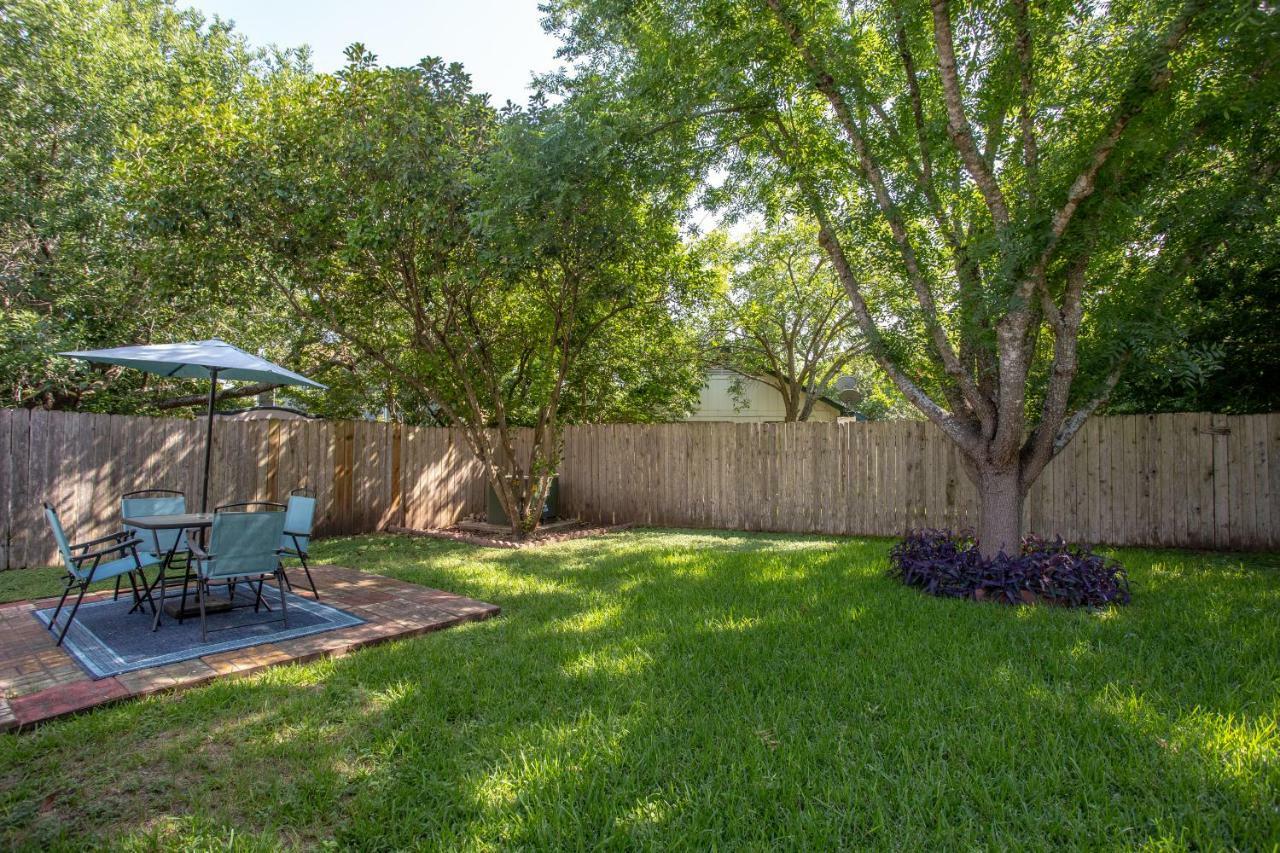 Comfortable, Family And Business Friendly 2Bd/2Ba House In North Austin Exterior photo